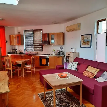 Villa Jasmin Aheloj